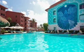 Hotel Selina Laguna Cancun